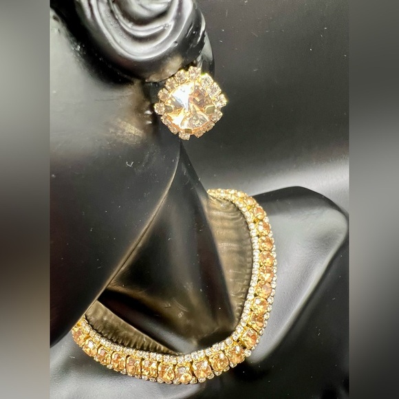 NIB Champagne Crystal Stud Earrings and Choker/Necklace Set - Picture 5 of 16